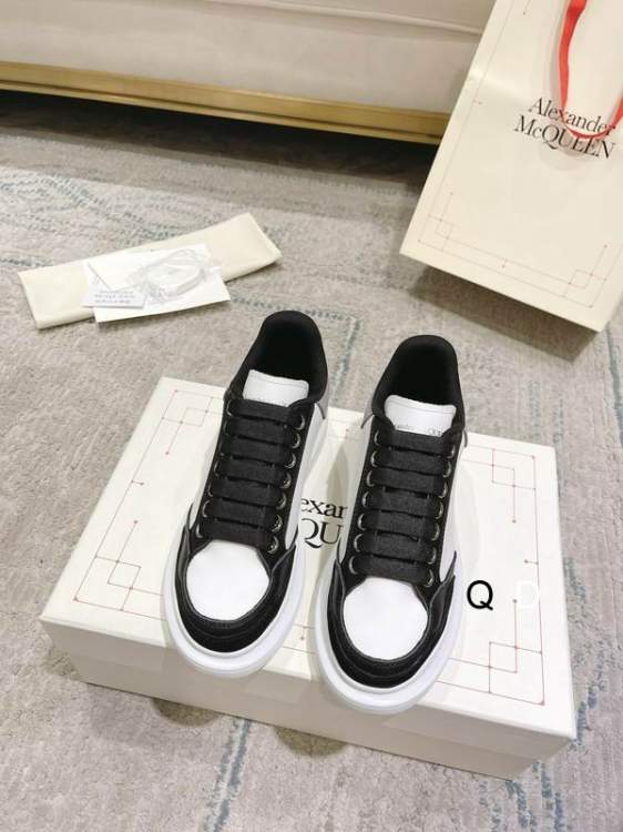 Picture of Alexander McQueen Shoes _SKUAlexanderMcqueensz35-455CGDT0449357